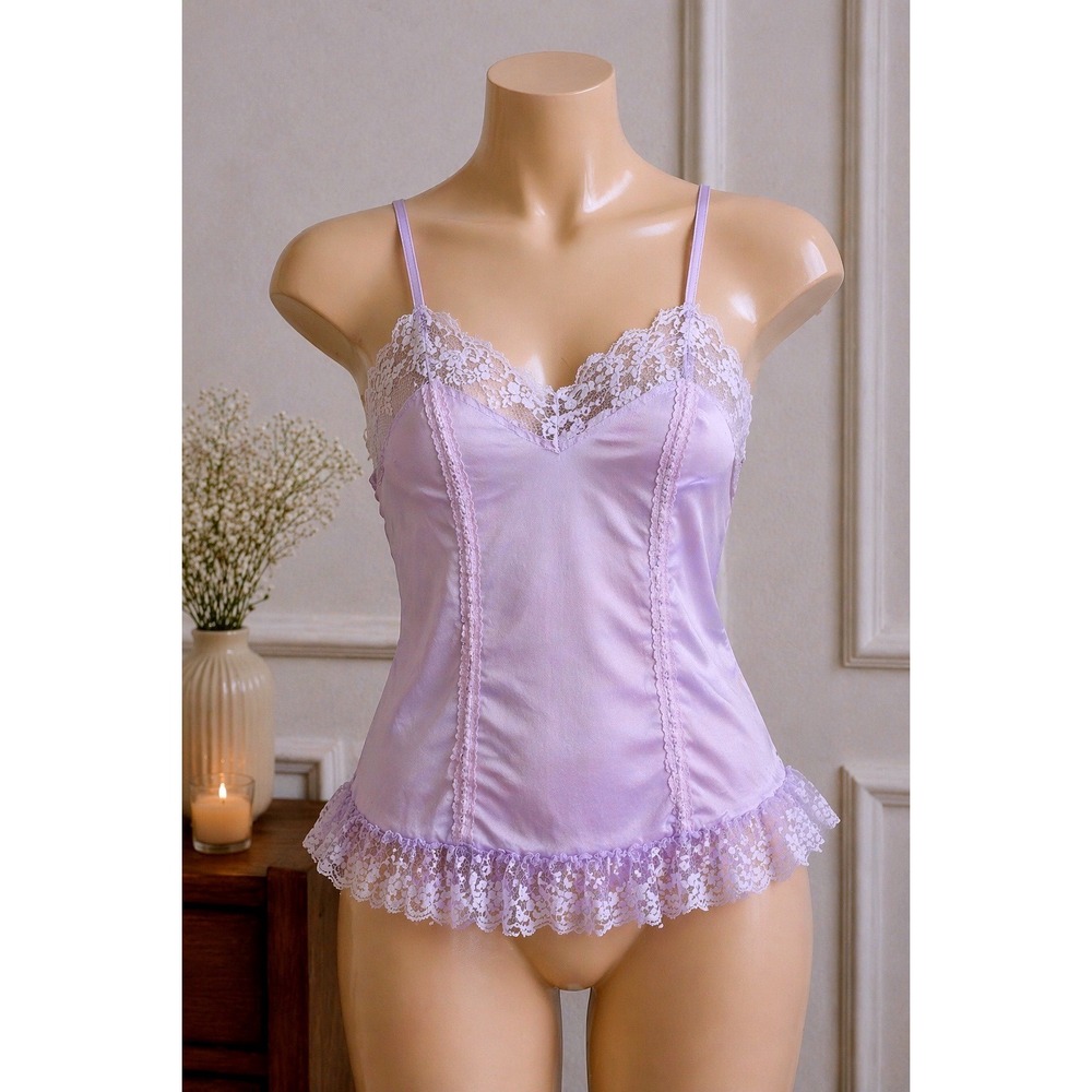 UndercoverWear Vintage Lavender Lace Trim Camisole Top Purple 0517 Made in USA M